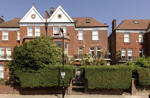 Canfield Gardens South Hampstead